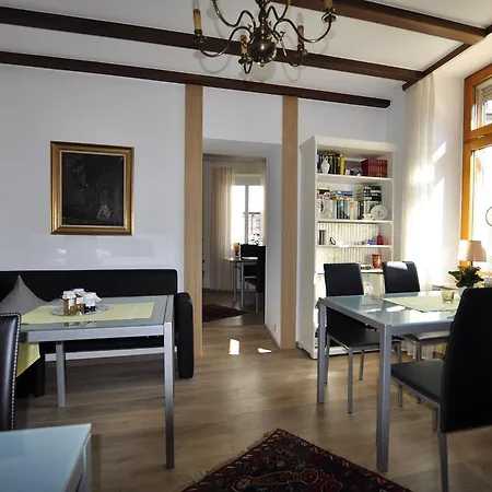 Affittacamere Altes Weingut An Der Vogtei 3*